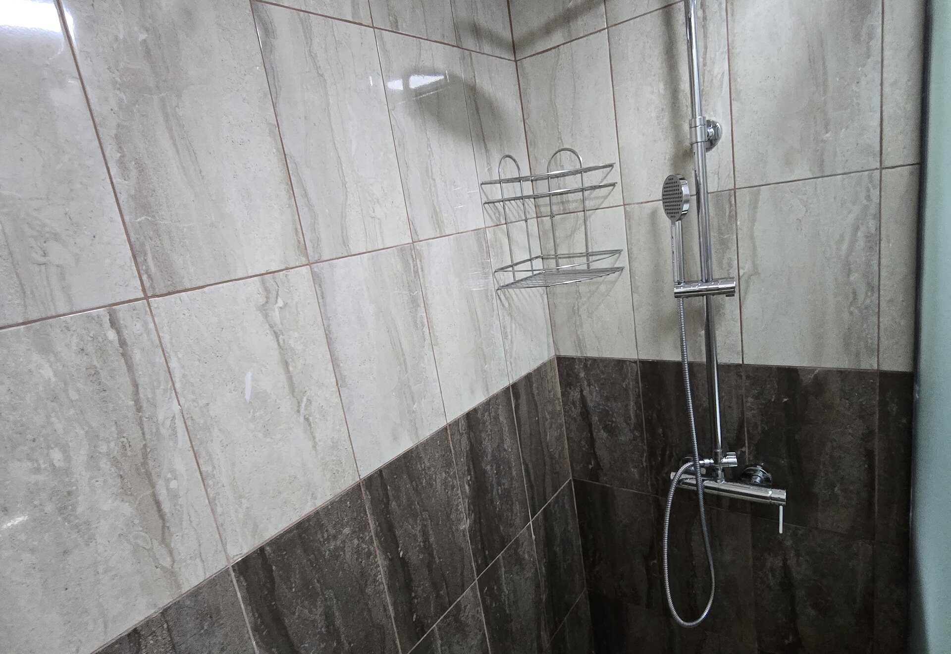 Garden Haven Apartment with Garden View bathroom shower fixtures